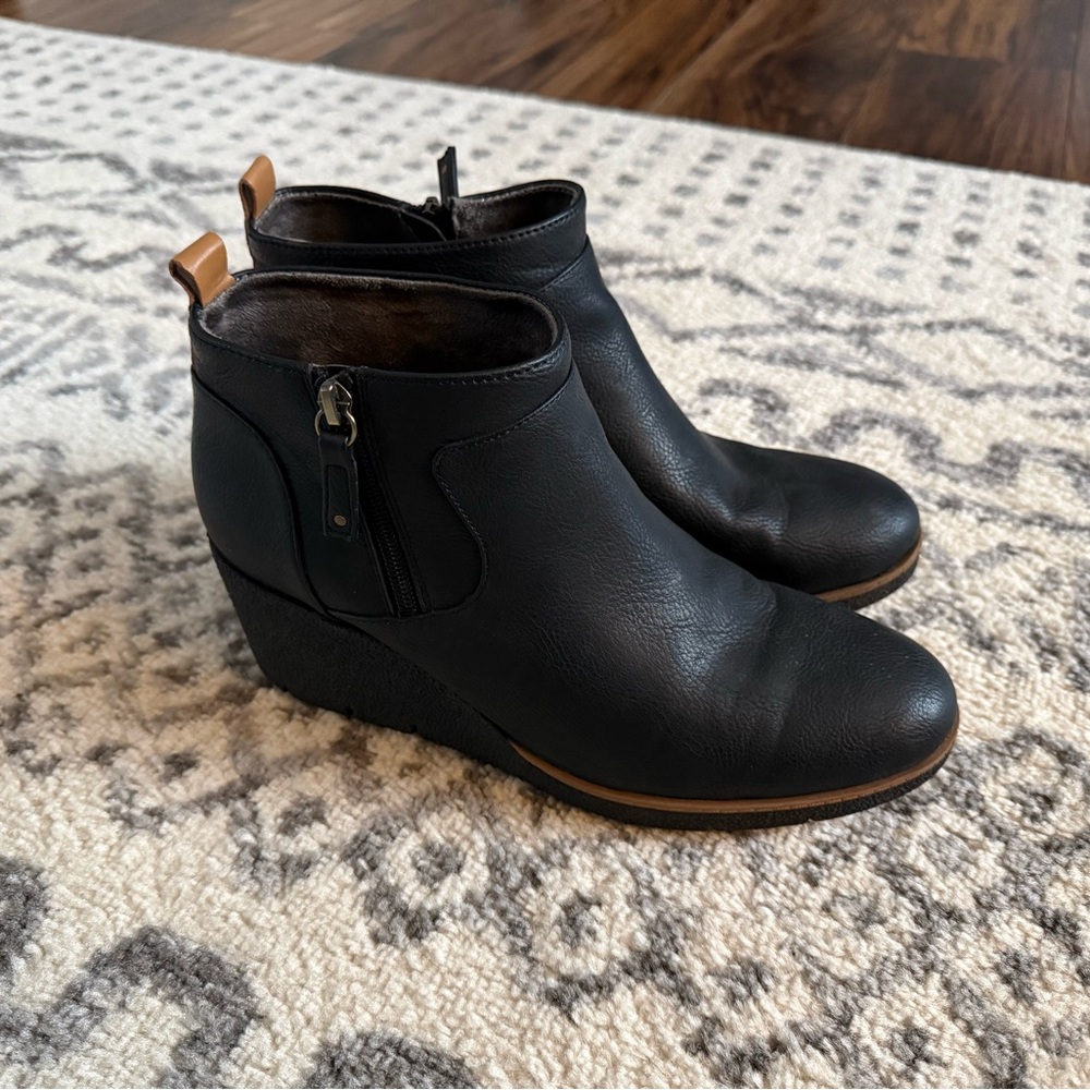 DrScholls Women’s Bianca Wedge Boots - 9.5